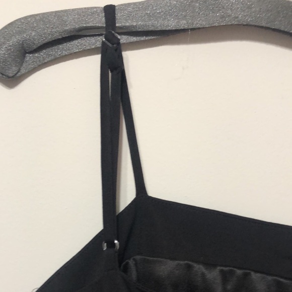 Charlotte Russe silver mini dress size 2. - Picture 7 of 10